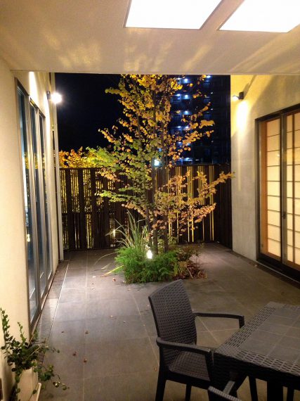 シンボルツリー ライトアップ 相模原近郊と藤沢近郊の戸建てリフォームと庭の工事はieniwa工房